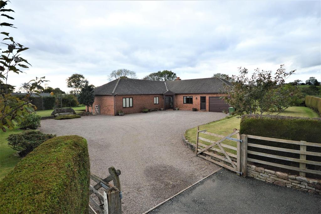 Little Cowarne, Bromyard 4 Bed Detached Bungalow - £600,000