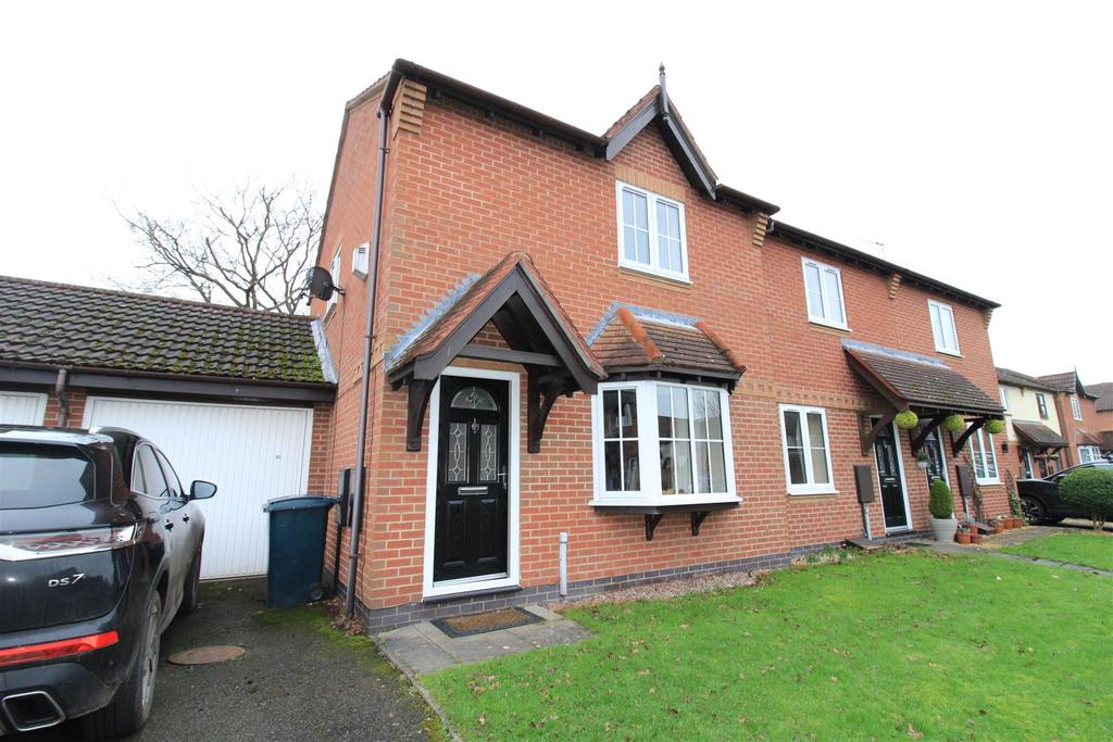 Farmlodge Lane, Herongate, Shrewsbury 3 bed end of terrace house £199,950