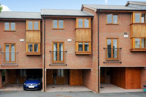 21 Mill Bank, Hay On Wye, Hereford, HR3 5DH