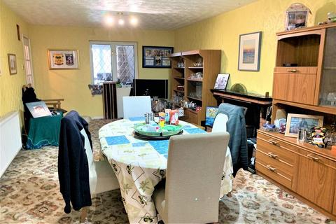 72 Jameston, Bracknell, RG12 7WZ
