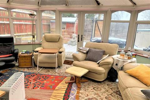 72 Jameston, Bracknell, RG12 7WZ
