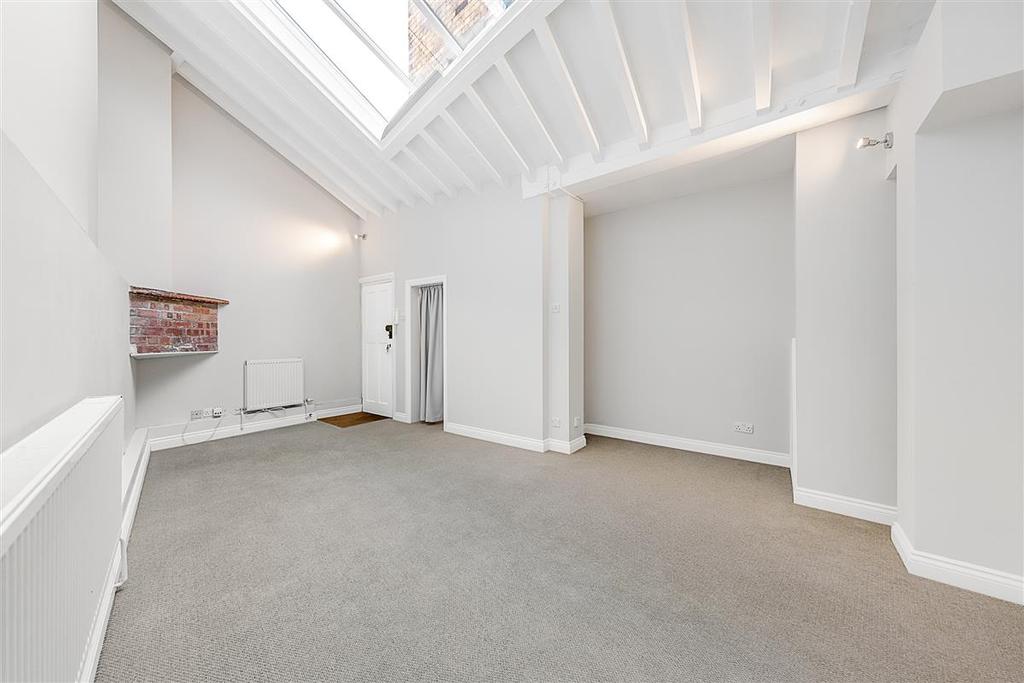 Studio Room