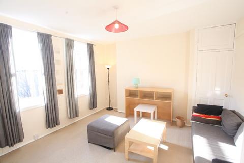 2 bedroom flat to rent, Albert Street, Leith, Edinburgh, EH7