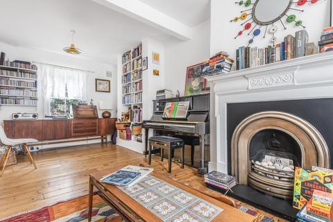 12 Wanless Road, London, SE24 0HW
