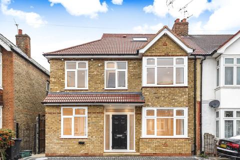 20 Cobham Road, Kingston Upon Thames, KT1 3AF
