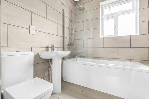 20 Cobham Road, Kingston Upon Thames, KT1 3AF
