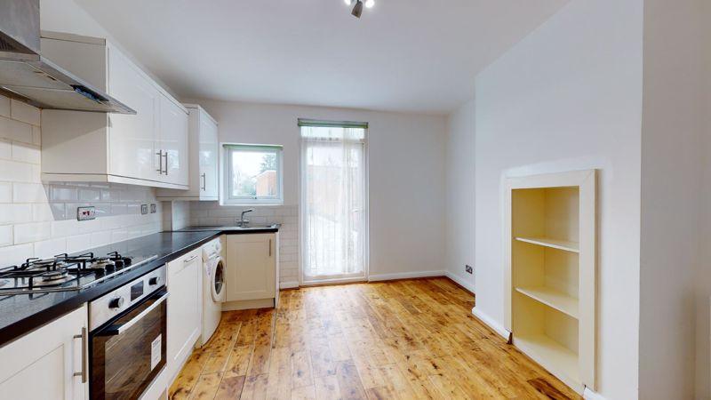 Kitchen/Dining Area