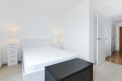 53 Garden Road, Richmond, TW9 4NR