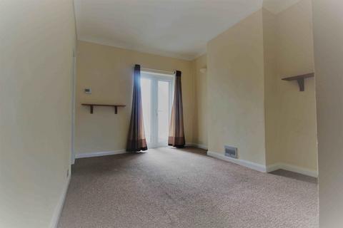 1 bedroom ground floor flat to rent, WINDSOR, ARTHUR ROAD