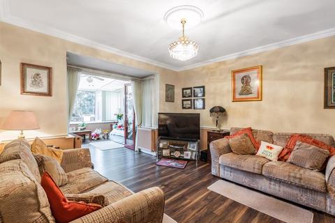 86 Ruskin Road, Carshalton, SM5 3DH
