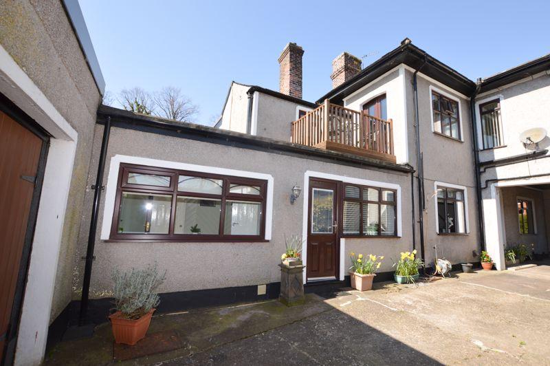 Newton Road, Lowton, Warrington, WA3 1PF 4 bed semidetached house for