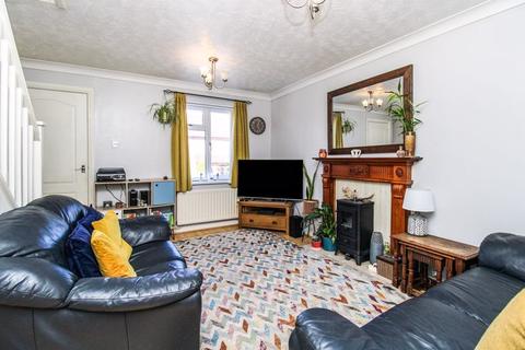 12 Brookview Drive, Stoke-on-trent, ST3 5XJ