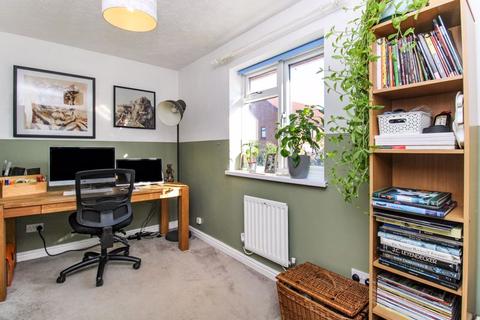 12 Brookview Drive, Stoke-on-trent, ST3 5XJ