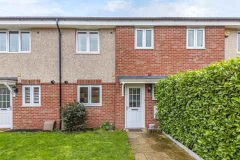 5 Glenrose Close, Slough, SL2 5LY