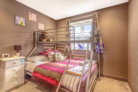 5 Glenrose Close, Slough, SL2 5LY