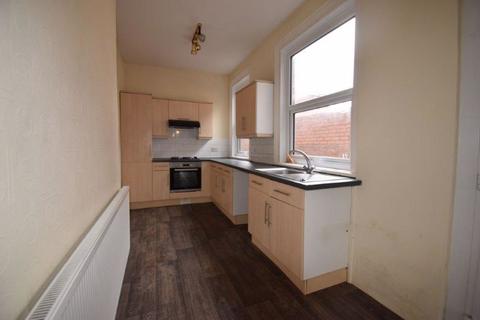 1 bedroom terraced house to rent, High Street, Golborne