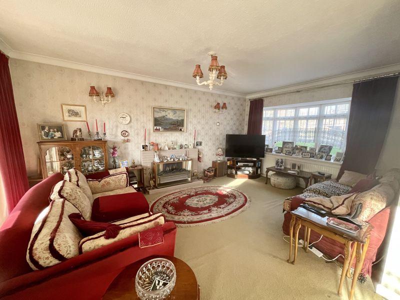 Highfield Road, Evesham 3 bed detached house £425,000
