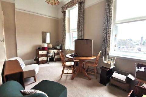 2 bedroom apartment to rent, The Leas, Folkestone, CT20