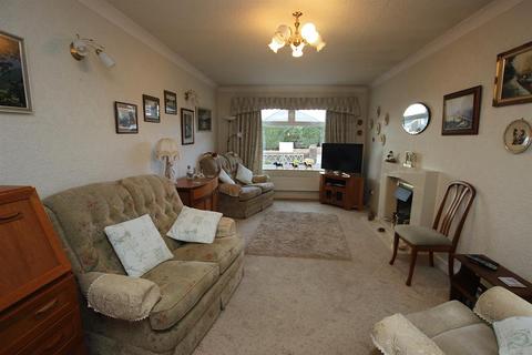 52 Coniston Drive, Darwen, BB3 3BJ