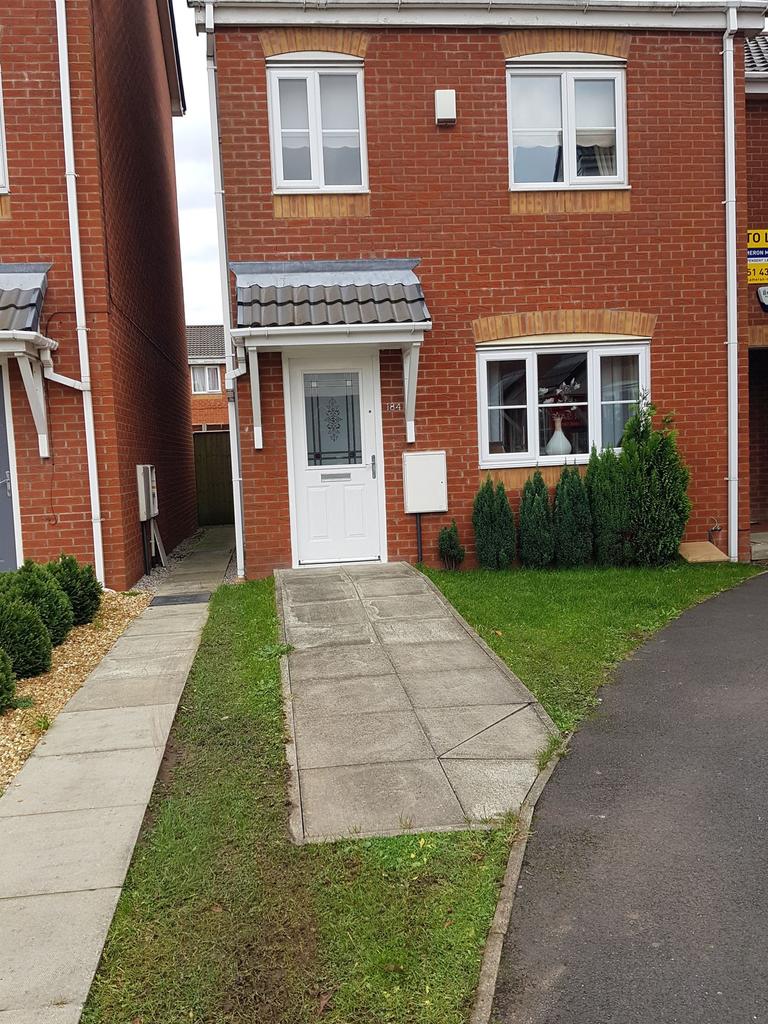 Chandlers Way, Sutton Manor, St. Helens, Merseyside, WA9 4TG 3 bed semi