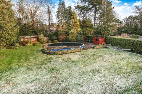 Wijk Huis Ridgway, Pyrford, Woking, GU22 8PN