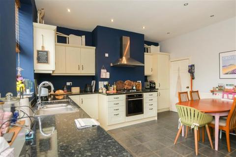 68 Middleton Road, Morley, Leeds, LS27 8BR