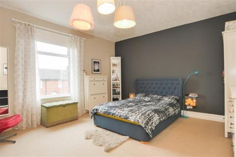 68 Middleton Road, Morley, Leeds, LS27 8BR
