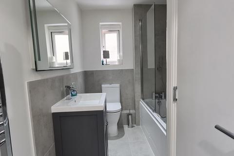 Flat 3, Wren Court, 1 Magdalene Gardens, London, N20 0AF