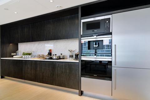 2 bedroom apartment to rent, Charrington Tower, Biscayne Avenue, London, E14