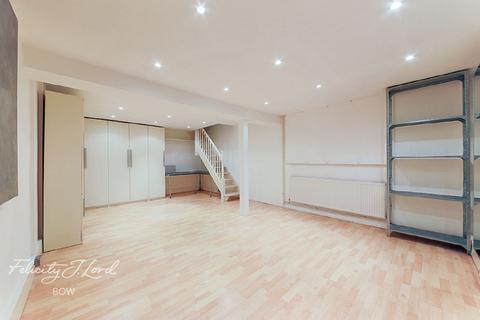 129 East Road, London, E15 3QS