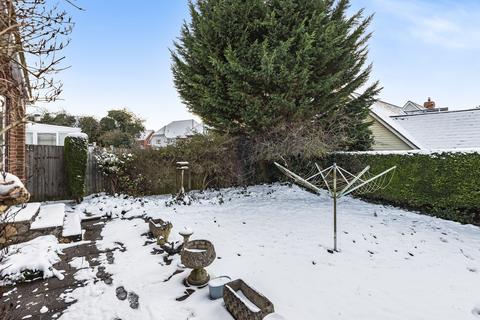 9 Buxton Close, Maidstone, ME15 6BJ