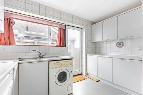 9 Buxton Close, Maidstone, ME15 6BJ