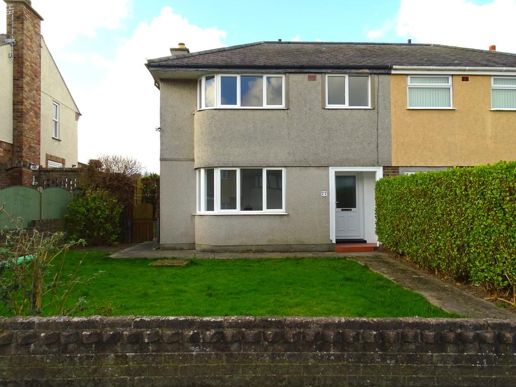 Maes Llwyn, Amlwch 3 bed semidetached house £137,000