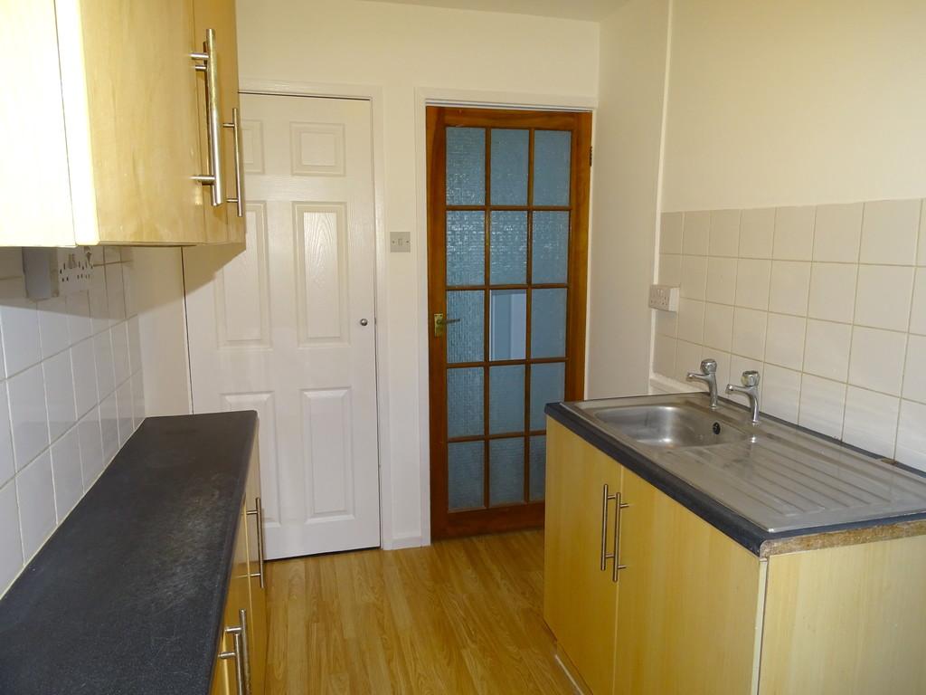 Maes Llwyn, Amlwch 3 bed semidetached house £137,000