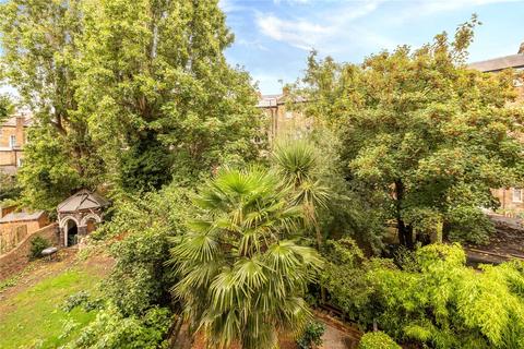 90b - 90c Caversham Road, London, NW5 2DN