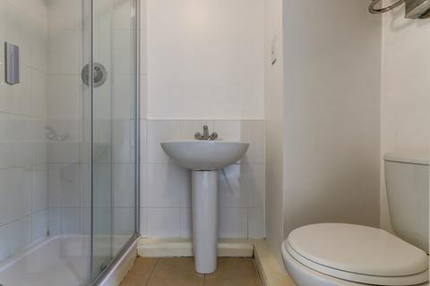 17 Gloucester Close, Redditch, B97 6AH
