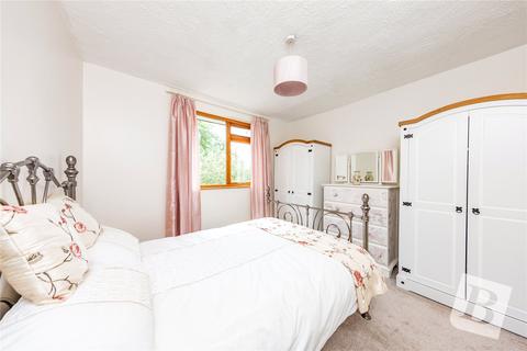 31 Beamway, Dagenham, RM10 8XR