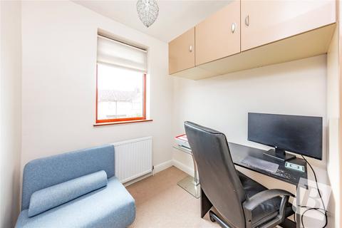 31 Beamway, Dagenham, RM10 8XR