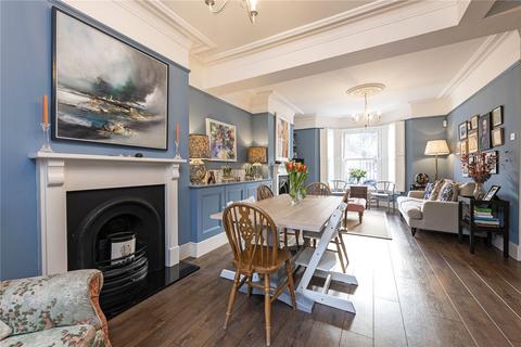 24 Nansen Road, London, SW11 5NT