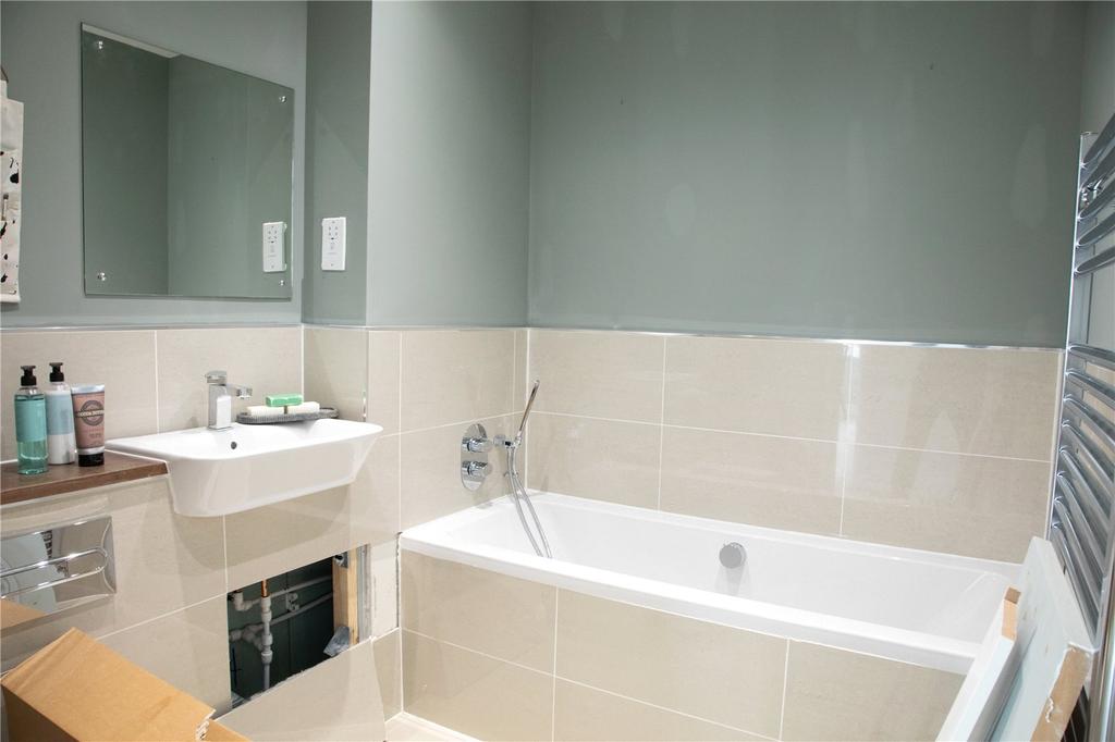 Show Apartment