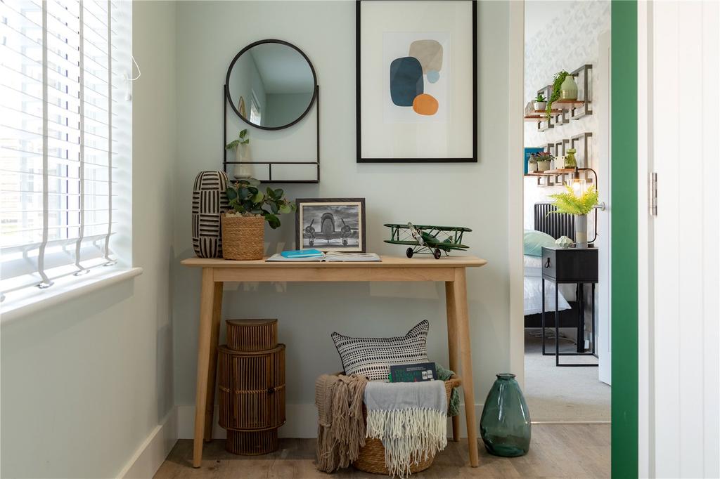 Show Apartment