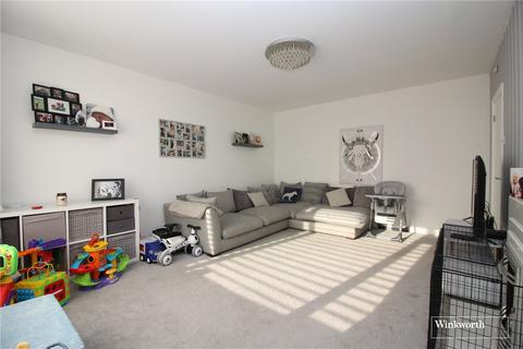19 Dell Rise, Park Street, St Albans, AL2 2QJ