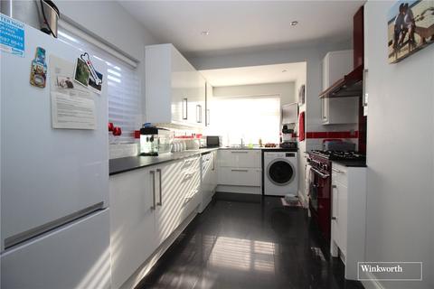 19 Dell Rise, Park Street, St Albans, AL2 2QJ
