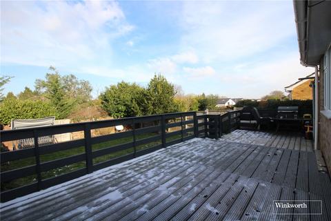 19 Dell Rise, Park Street, St Albans, AL2 2QJ