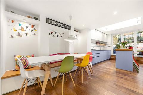 37 Cleaver Square, London, SE11 4EA