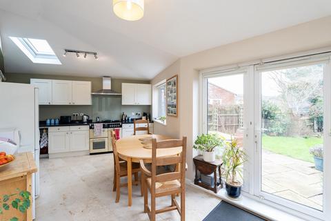 3 bedroom semi-detached house for sale, Parkway, Dorking