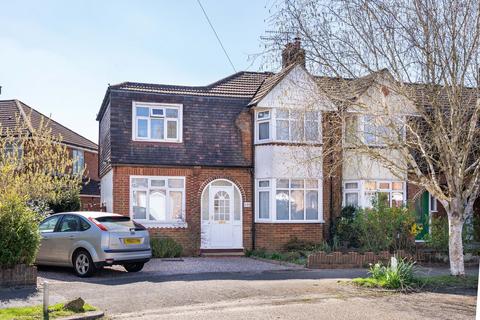 109 Parkway, Dorking, RH4 1ET