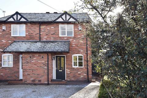 2 bedroom semi-detached house to rent, Middlewich Road, Holmes Chapel