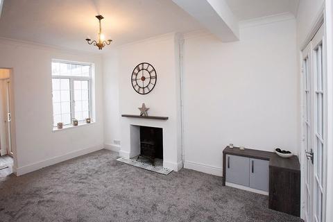 64 Ashtree Road, Walsall, WS3 4LS