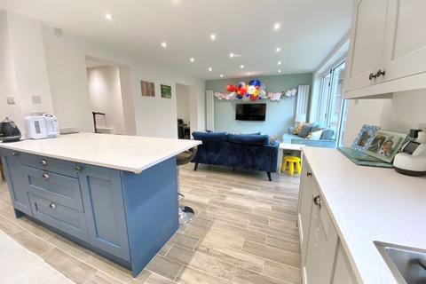 30 Arun Road, West End, Southampton, SO18 3PH
